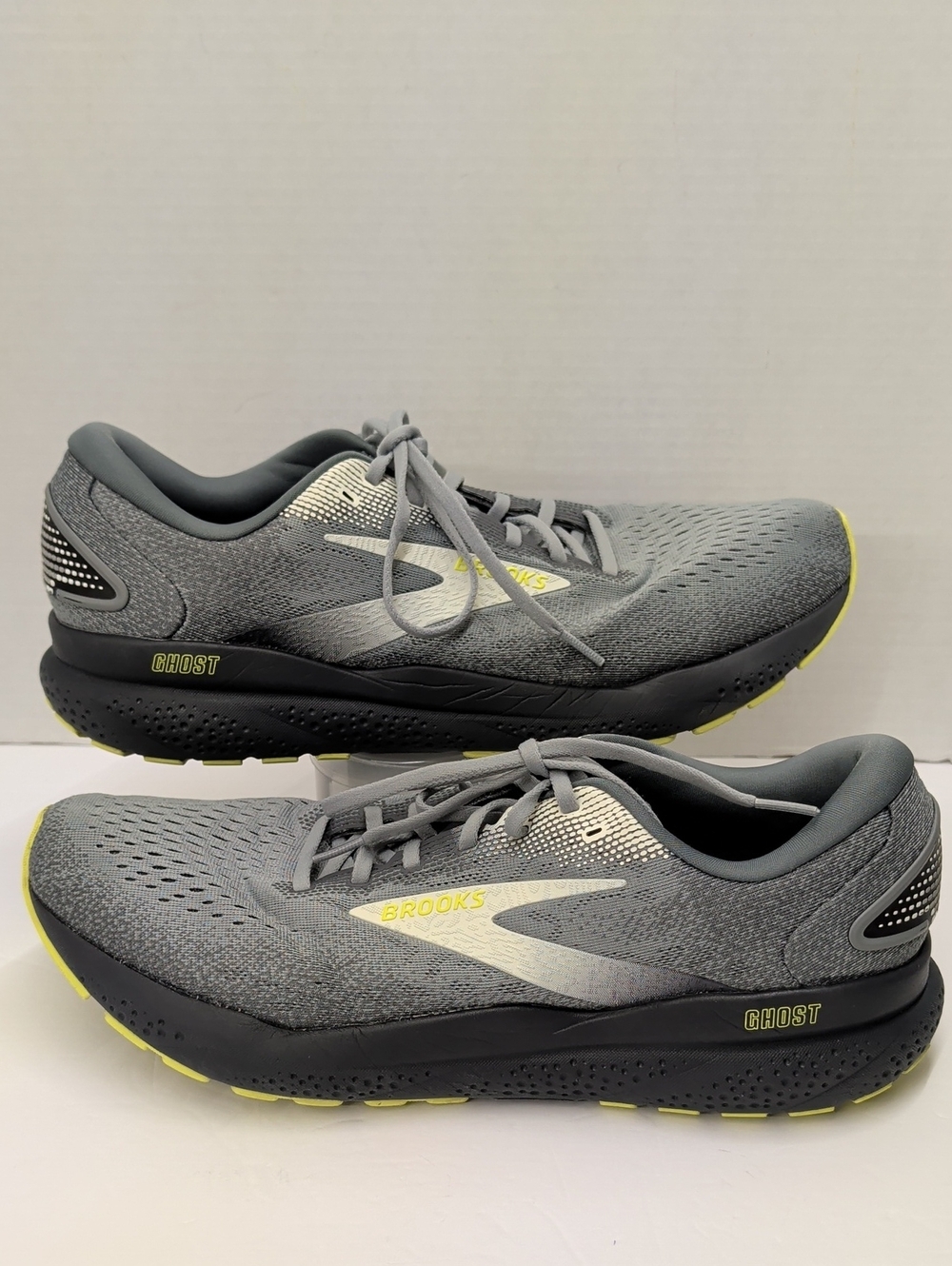 Brooks Ghost Men's Running Shoes — Gray with Yellow Accents